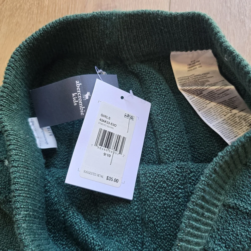 abercrombie kids Girls' Pleated Sweater Skirt Size 9 10